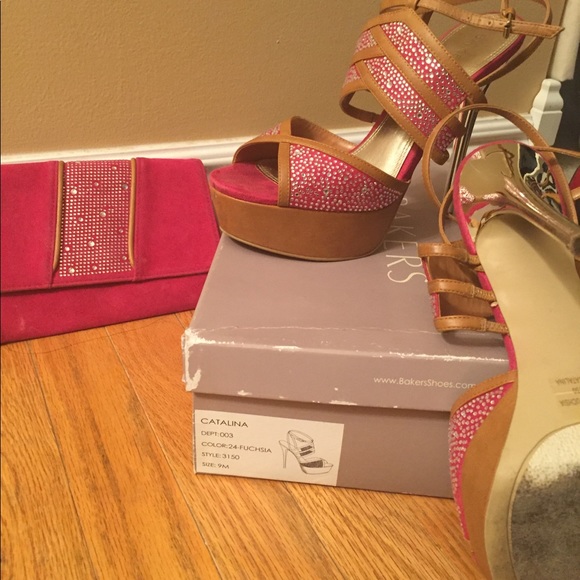 Bakers 5in heel & matching clutch - Picture 5 of 5